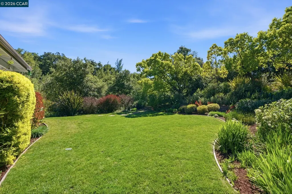 45 Merrill Circle Moraga CA 94556