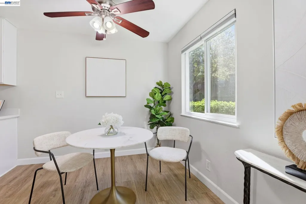 2216 Segundo Court Pleasanton CA 94588