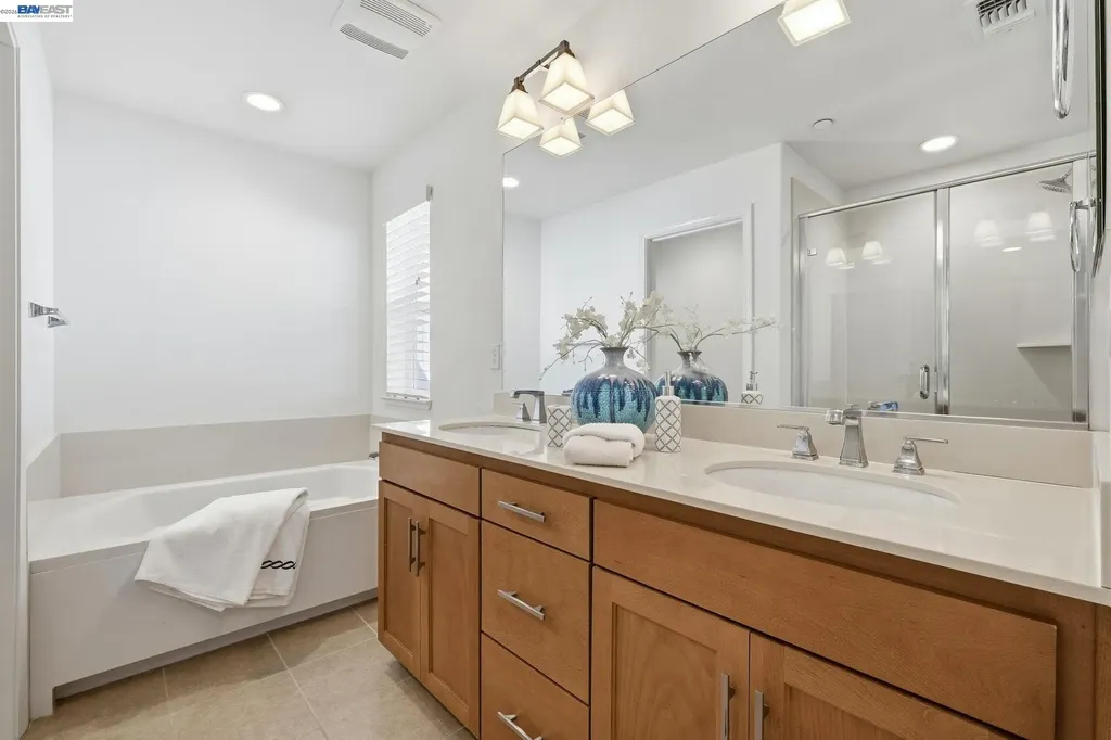 8553 Schooner Way Newark CA 94560