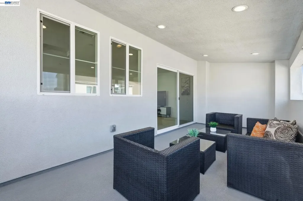 8553 Schooner Way Newark CA 94560
