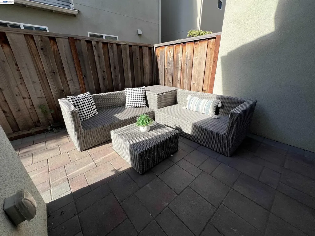 8553 Schooner Way Newark CA 94560