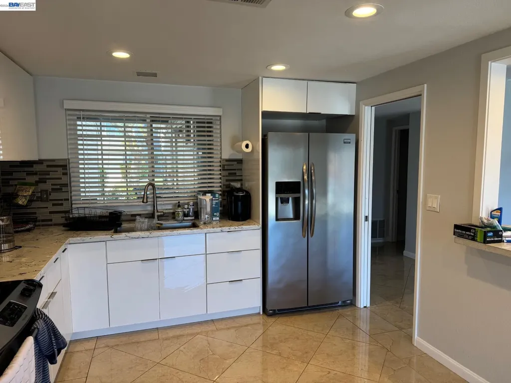 316 Heron Drive Pittsburg CA 94561