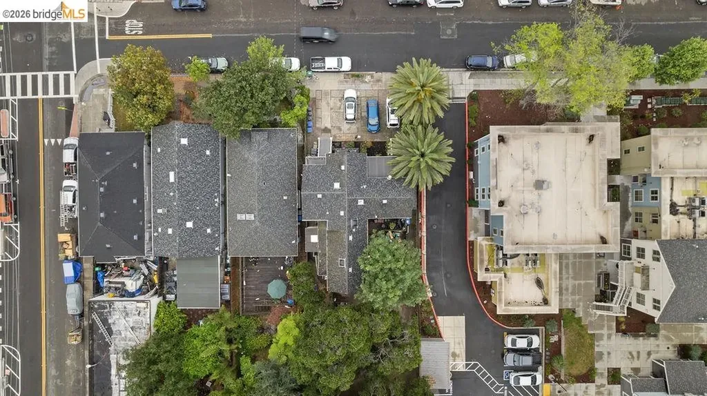 1817 Everett Alameda CA 94501