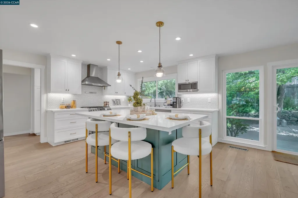 235 Appalachian Drive Martinez CA 94553