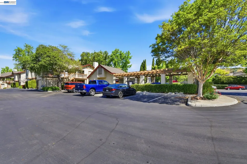 935 Cherry Glen Circle Fremont CA 94536