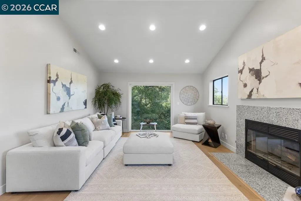 14 Springhill Lane Lafayette CA 94929