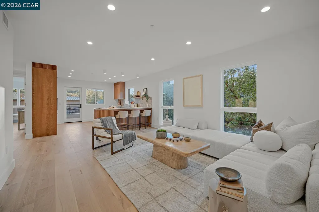 3742 Mount Diablo Boulevard #2A Lafayette CA 94549