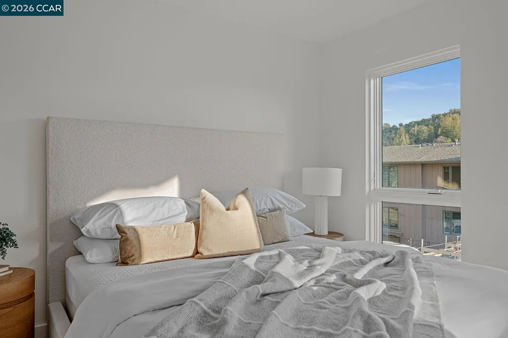 3742 Mount Diablo Boulevard #2A Lafayette CA 94549