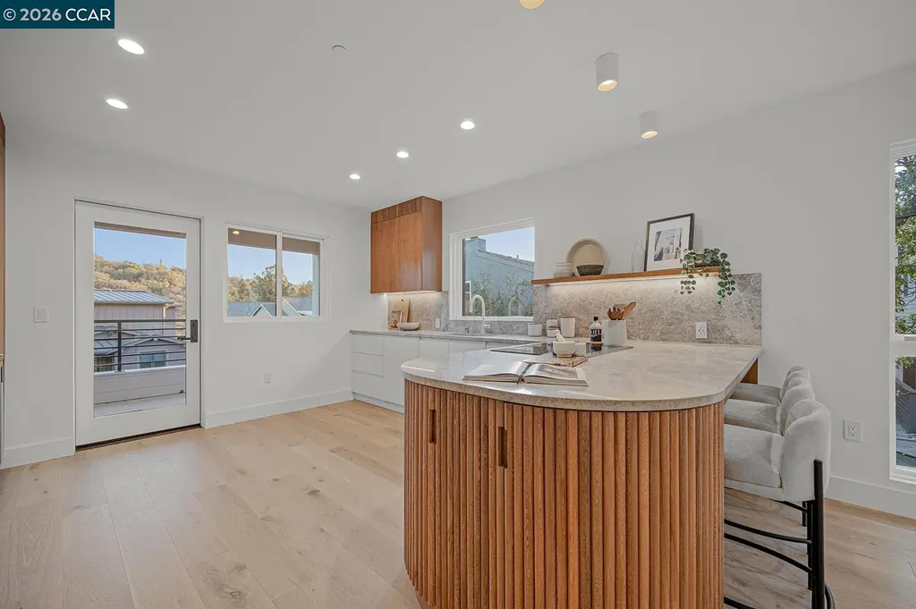 3742 Mount Diablo Boulevard #2A Lafayette CA 94549