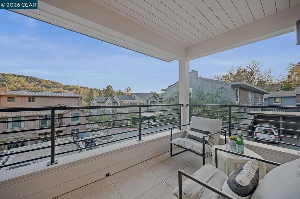 3742 Mount Diablo Boulevard #2A Lafayette CA 94549