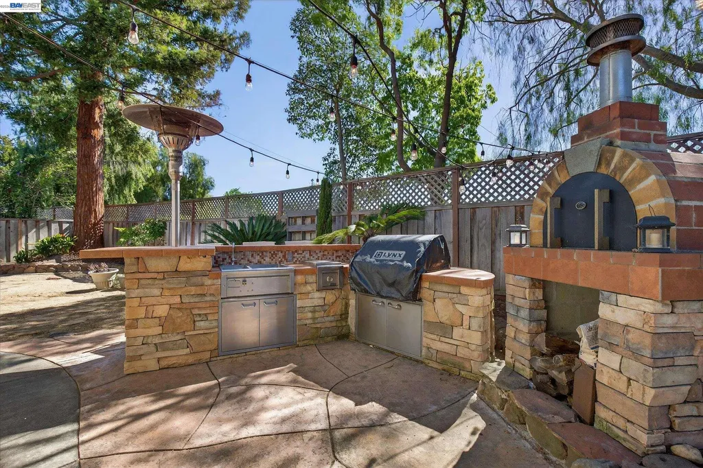 35587 Reymouth Drive Newark CA 94560