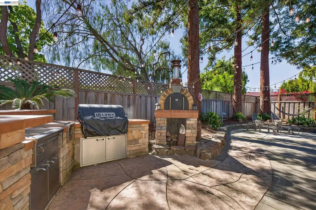 35587 Reymouth Drive Newark CA 94560