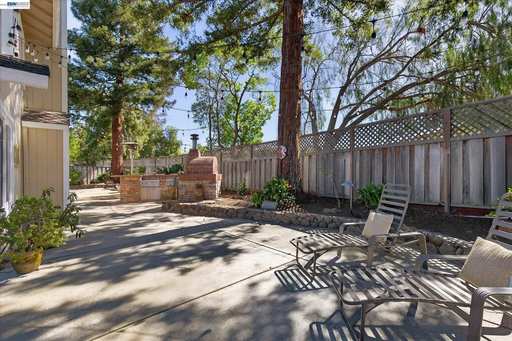 35587 Reymouth Drive Newark CA 94560