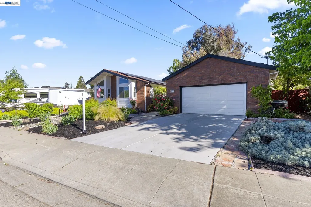 4352 Davis Way Livermore CA 94550