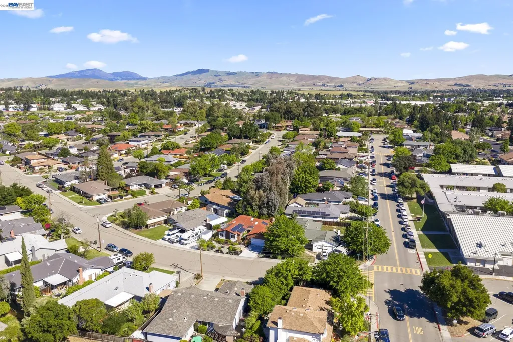 4352 Davis Way Livermore CA 94550