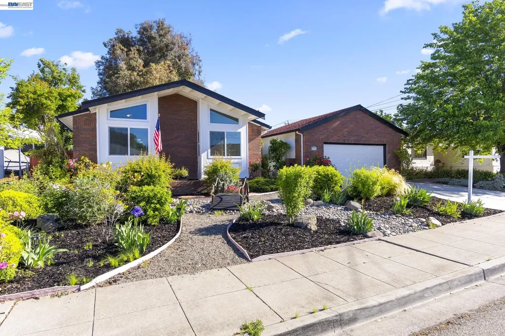 4352 Davis Way Livermore CA 94550