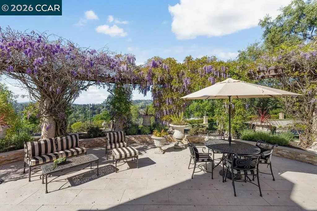 251 Santiago Lane Danville CA 94526