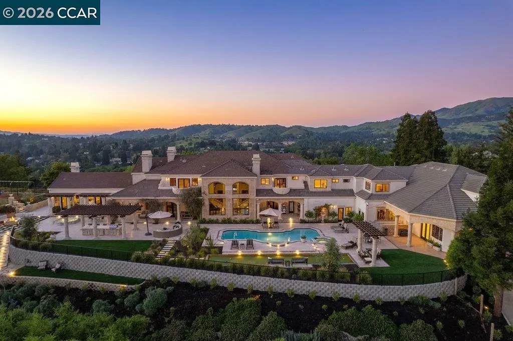 251 Santiago Lane Danville CA 94526