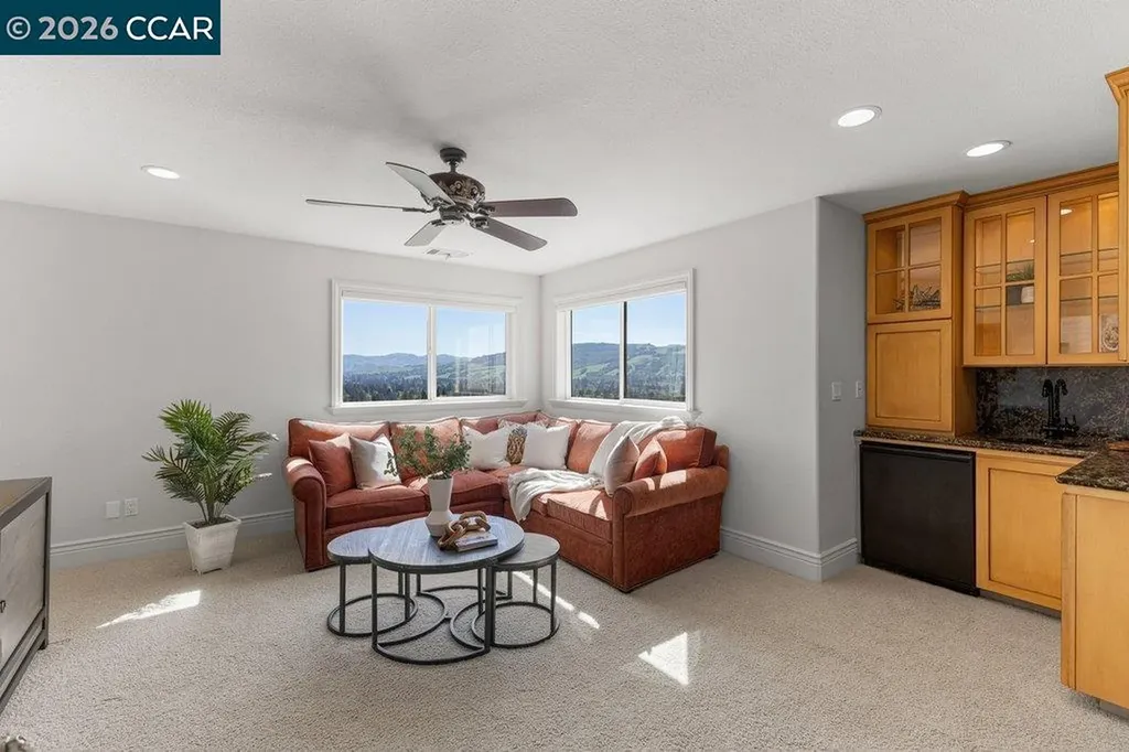 251 Santiago Lane Danville CA 94526