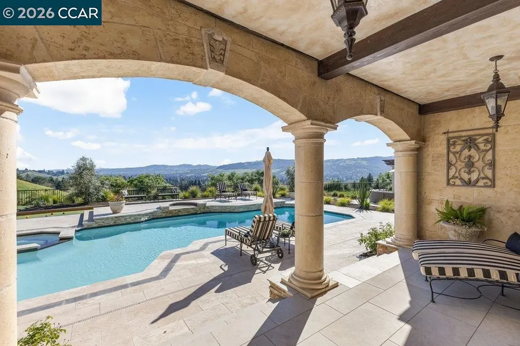 251 Santiago Lane Danville CA 94526