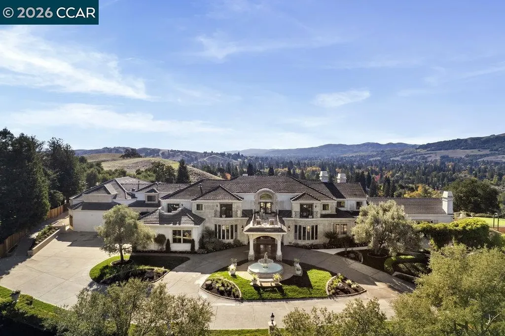 251 Santiago Lane Danville CA 94526