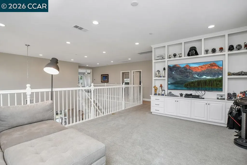 5449 Mountain Ridge Way Antioch CA 94531