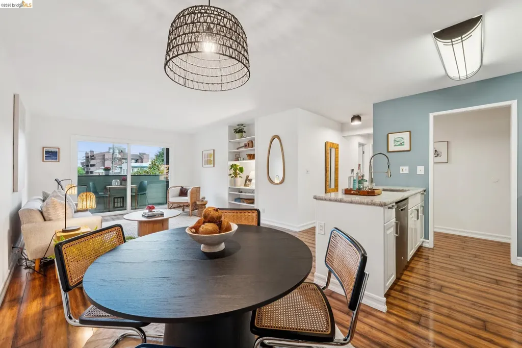 199 Montecito Avenue Oakland CA 94610