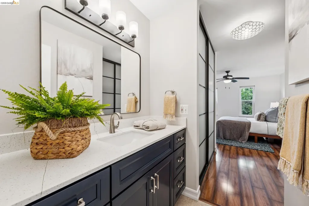 199 Montecito Avenue Oakland CA 94610
