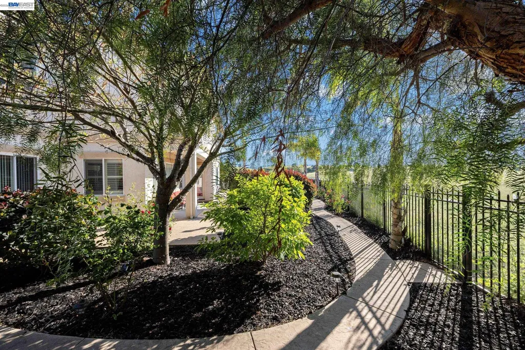 1021 Pacific Grove Court Brentwood CA 94513