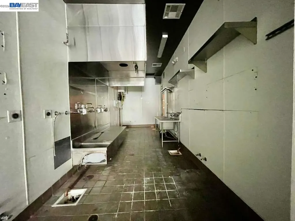 362 8th Street Oakland CA 94607