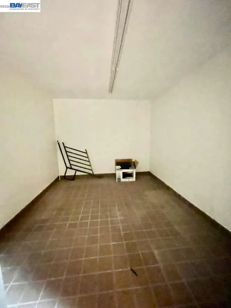 362 8th Street Oakland CA 94607