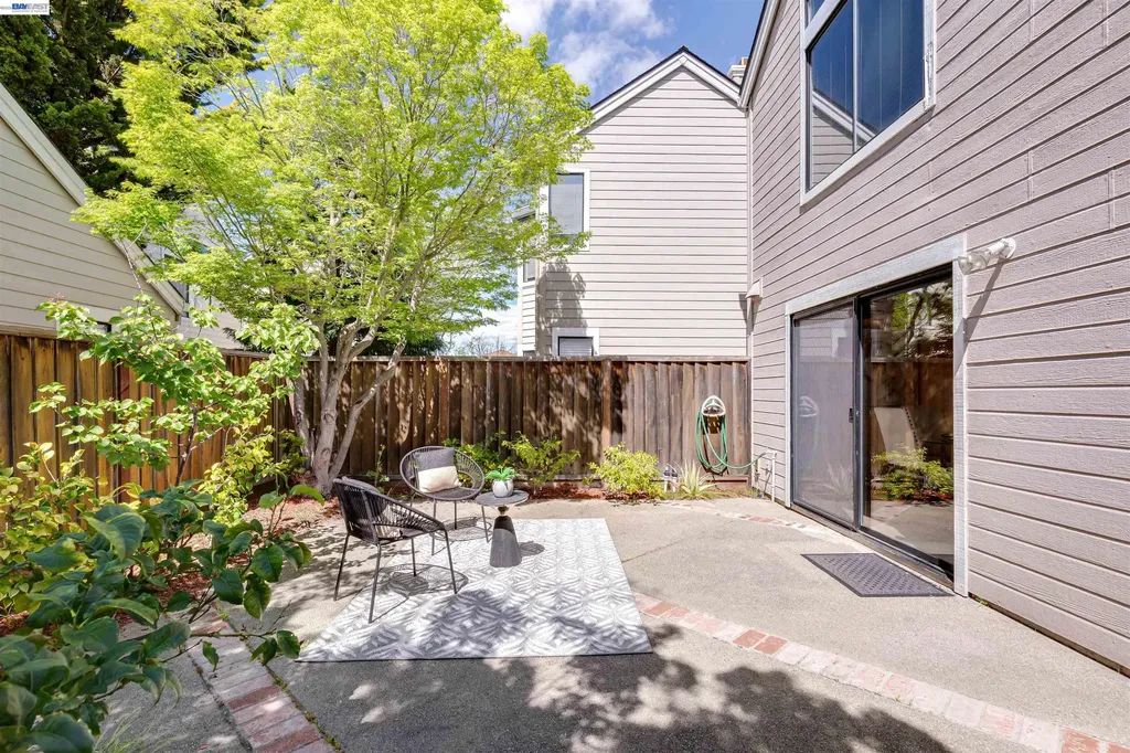 35 Leonard Court Alameda CA 94502