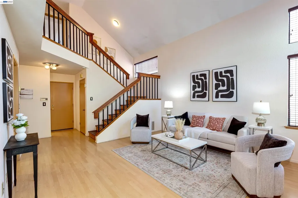 35 Leonard Court Alameda CA 94502