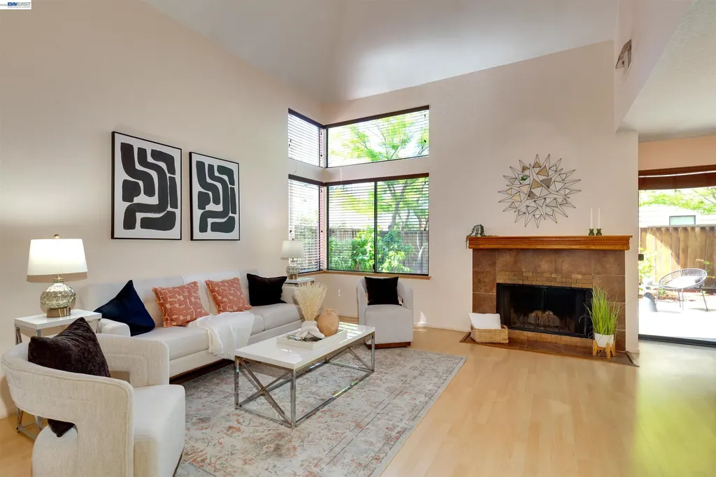 35 Leonard Court Alameda CA 94502
