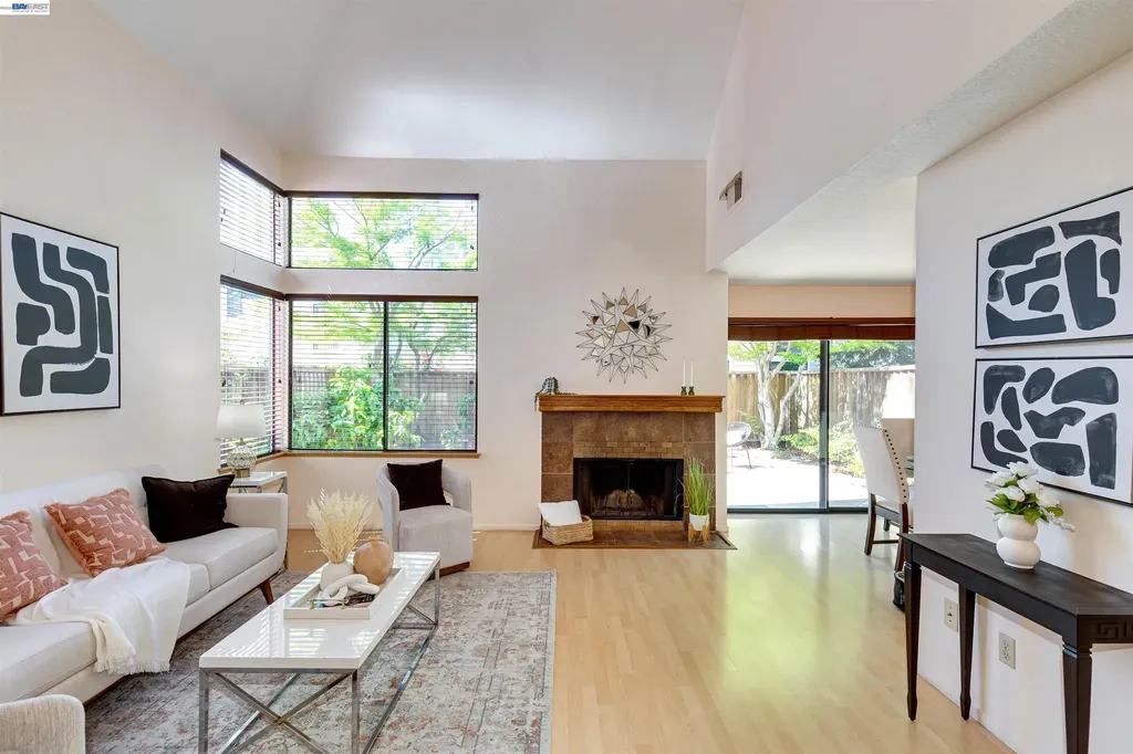 35 Leonard Court Alameda CA 94502