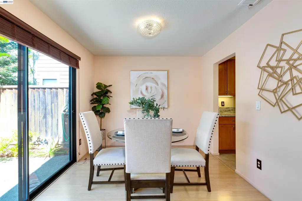 35 Leonard Court Alameda CA 94502