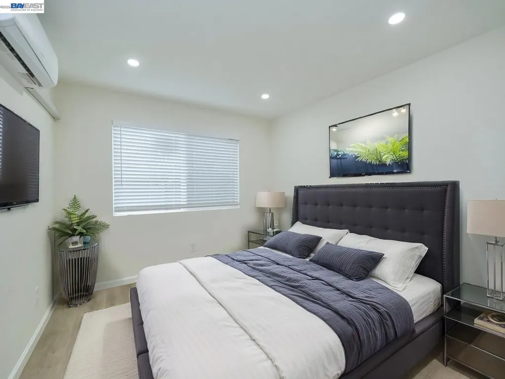 622 Alice Street Oakland CA 94607