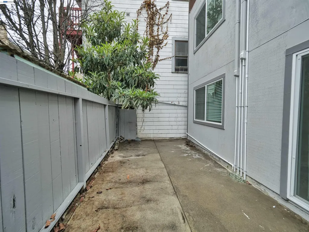 622 Alice Street Oakland CA 94607