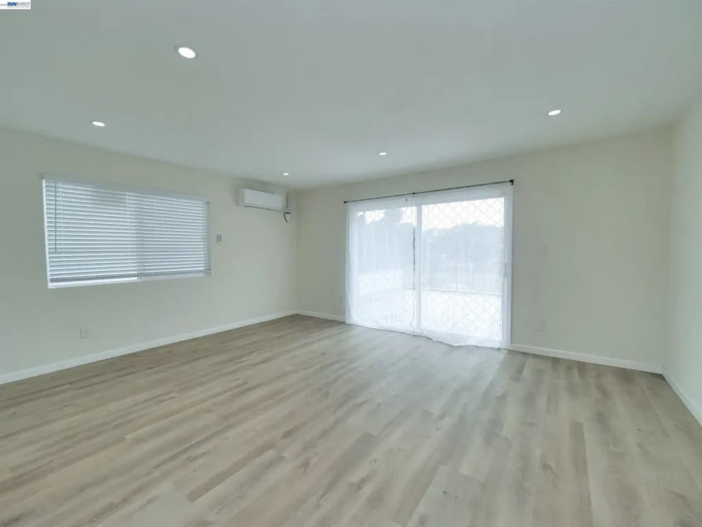 622 Alice Street Oakland CA 94607