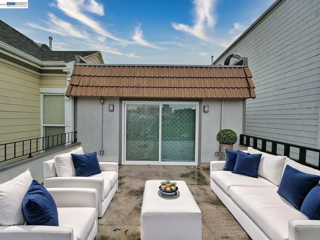 622 Alice Street Oakland CA 94607