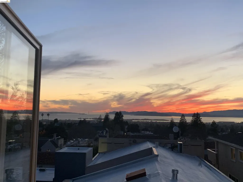 2634 Virginia Street Berkeley CA 94709