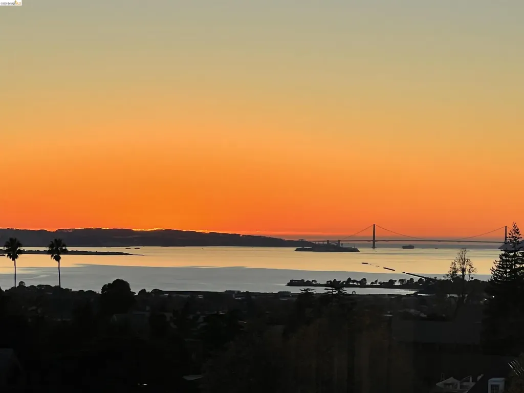 2634 Virginia Street Berkeley CA 94709