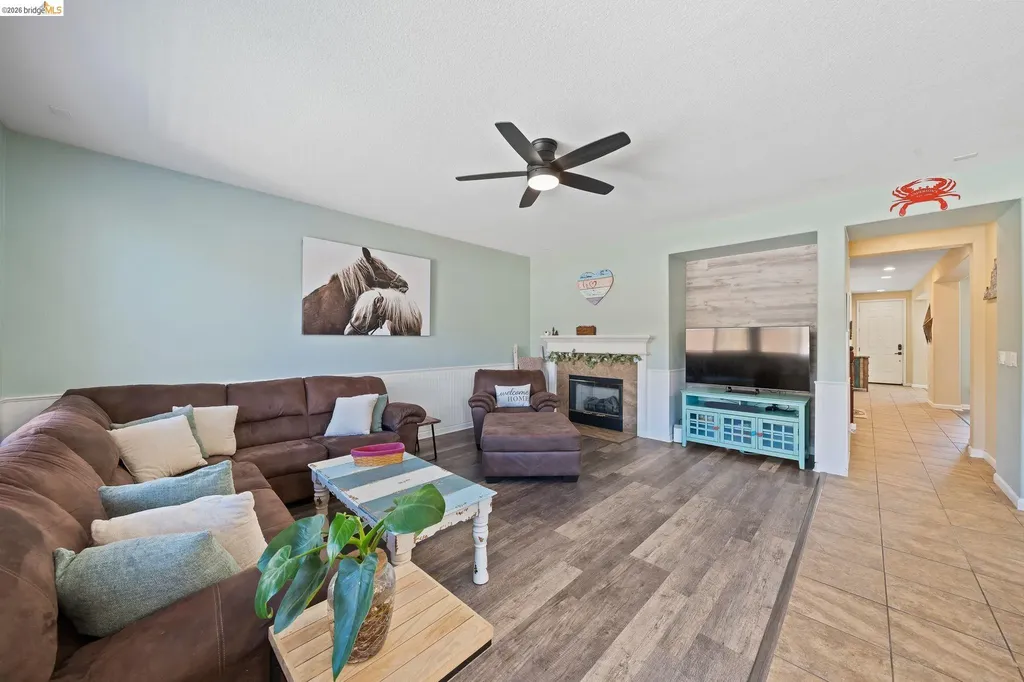 2350 Winchester Loop Discovery Bay CA 94505
