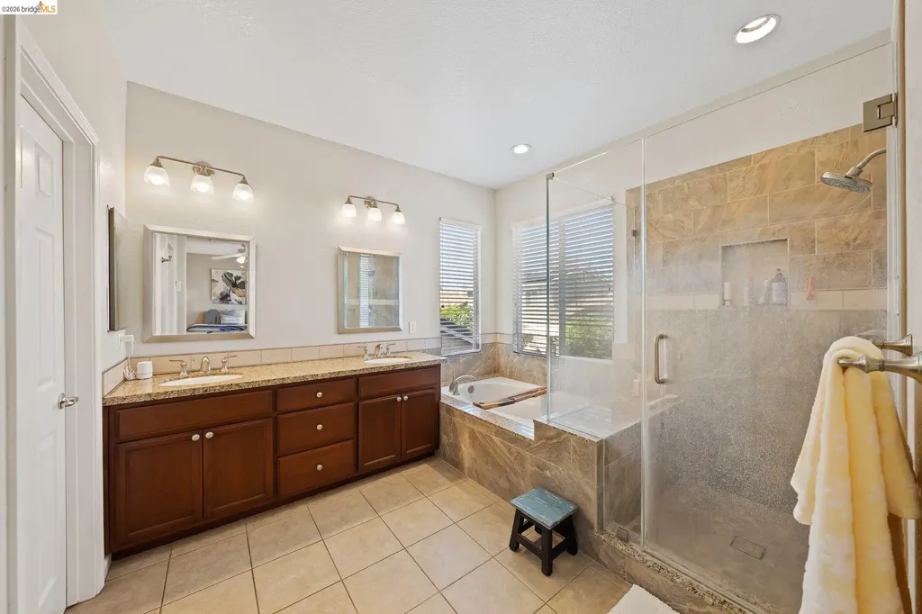 2350 Winchester Loop Discovery Bay CA 94505