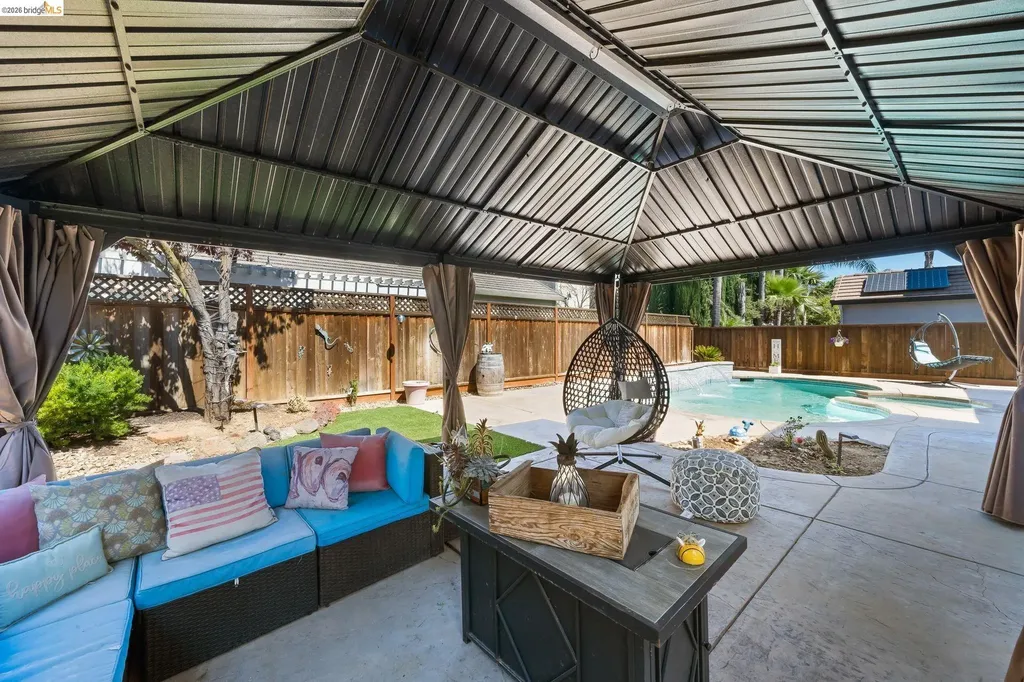 2350 Winchester Loop Discovery Bay CA 94505