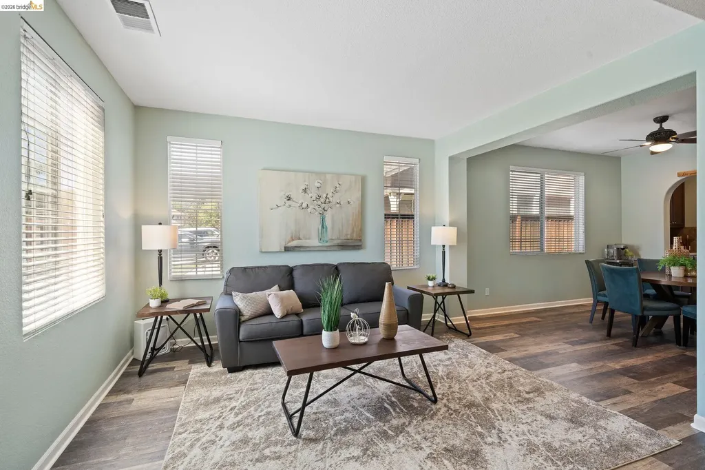 2350 Winchester Loop Discovery Bay CA 94505