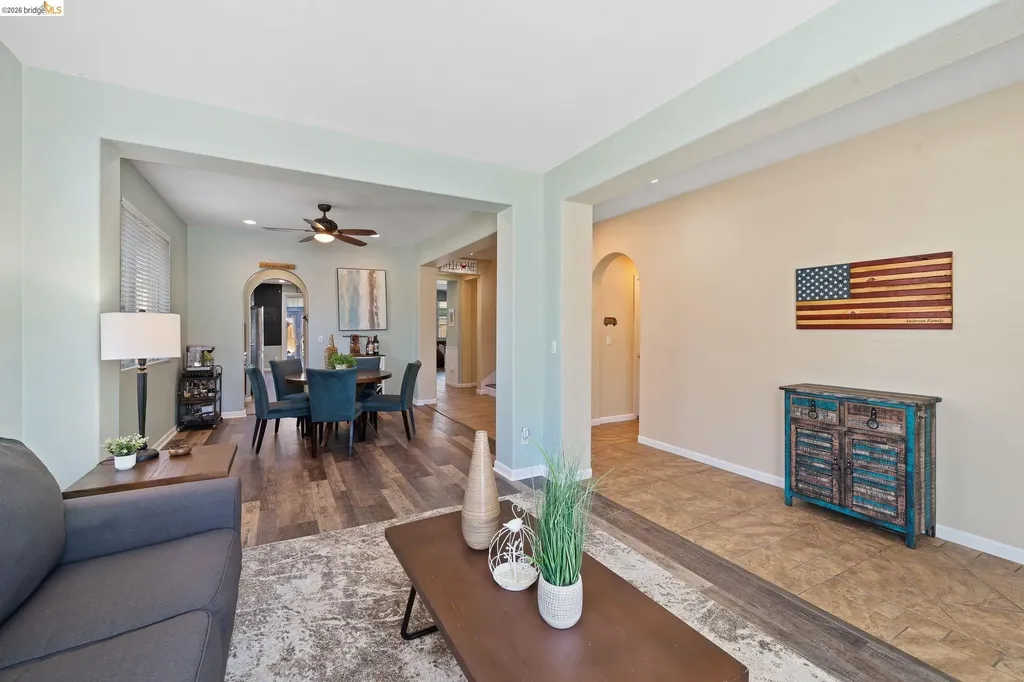 2350 Winchester Loop Discovery Bay CA 94505