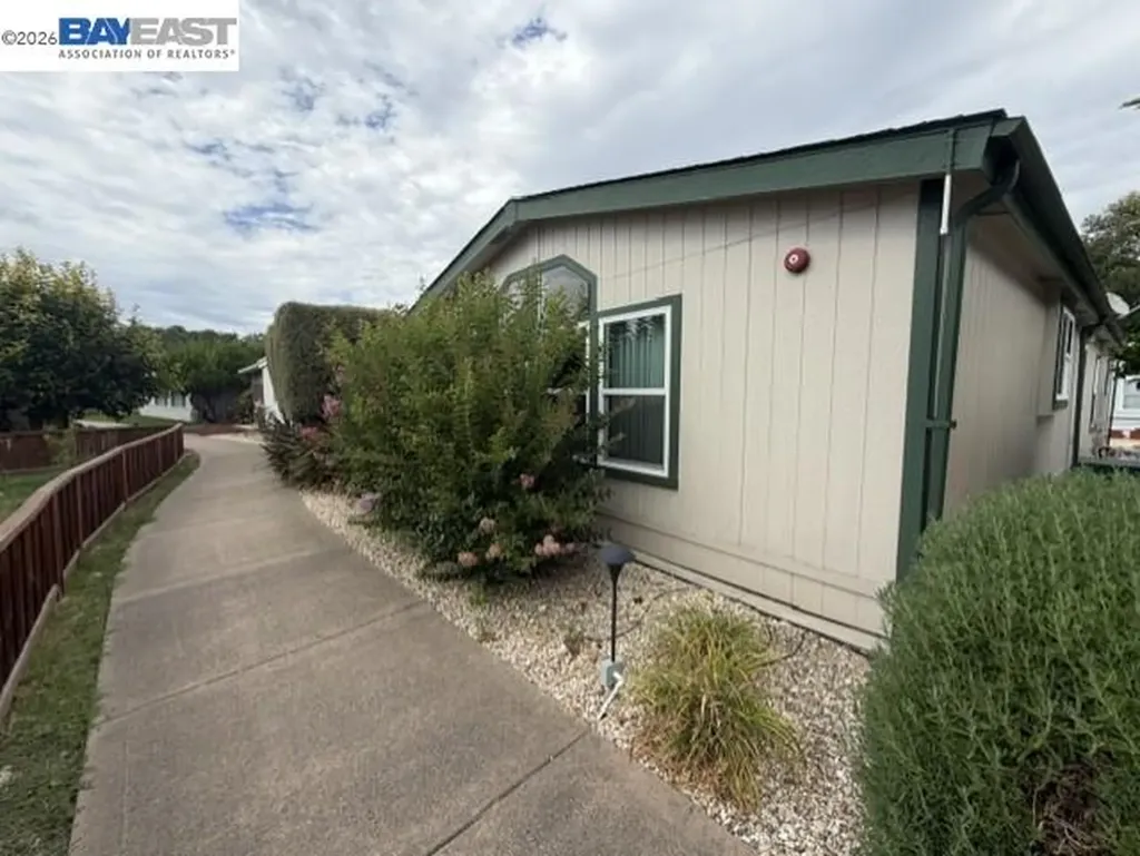 23 Palm Drive Union City CA 94587