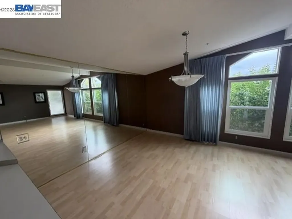 23 Palm Drive Union City CA 94587
