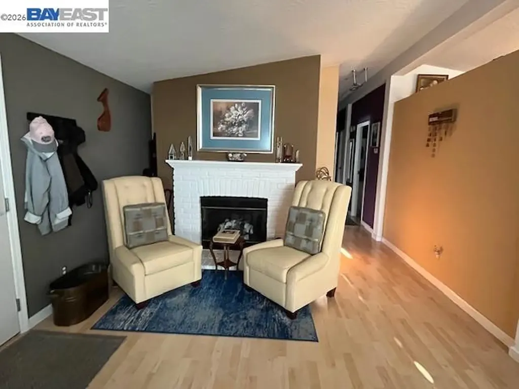 23 Palm Drive Union City CA 94587